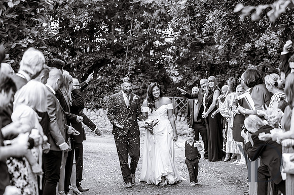 Angelique_Stuart_Notley_barn_wedding-289