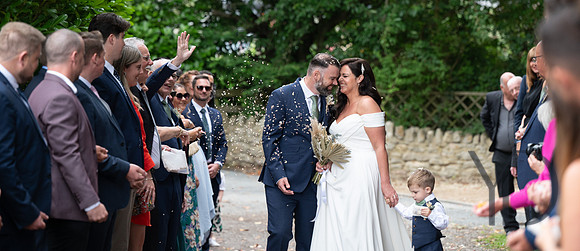Angelique_Stuart_Notley_barn_wedding-298