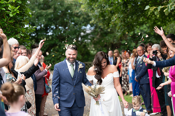 Angelique_Stuart_Notley_barn_wedding-308
