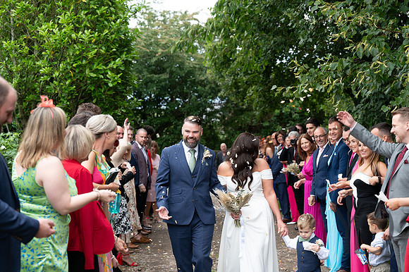 Angelique_Stuart_Notley_barn_wedding-310