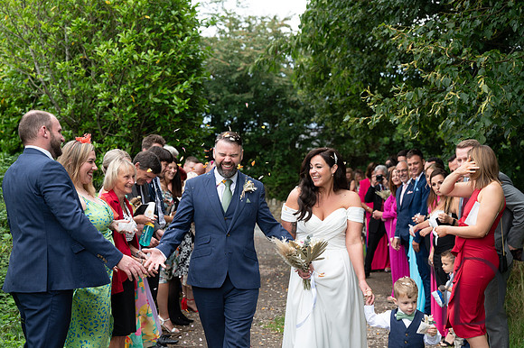 Angelique_Stuart_Notley_barn_wedding-314