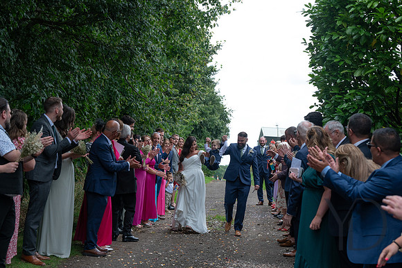 Angelique_Stuart_Notley_barn_wedding-318