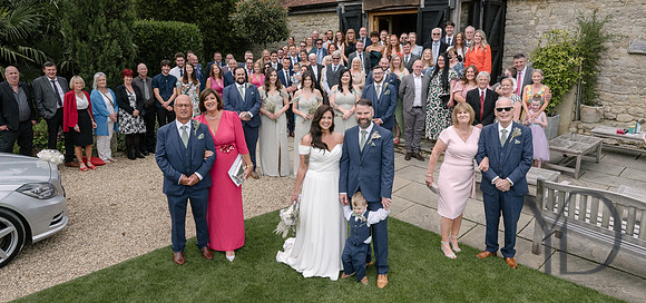 Angelique_Stuart_Notley_barn_wedding-326