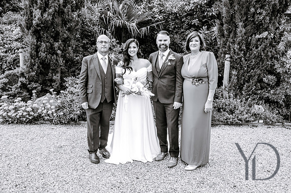 Angelique_Stuart_Notley_barn_wedding-344
