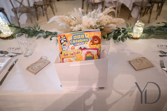 Angelique_Stuart_Notley_barn_wedding-382