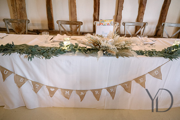 Angelique_Stuart_Notley_barn_wedding-393