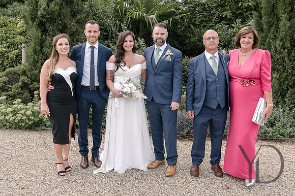 Angelique_Stuart_Notley_barn_wedding-425