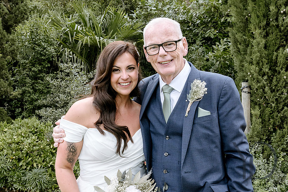 Angelique_Stuart_Notley_barn_wedding-437