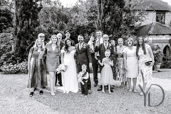 Angelique_Stuart_Notley_barn_wedding-439