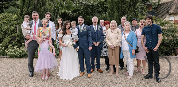 Angelique_Stuart_Notley_barn_wedding-441