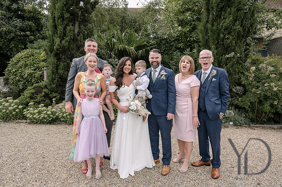 Angelique_Stuart_Notley_barn_wedding-446