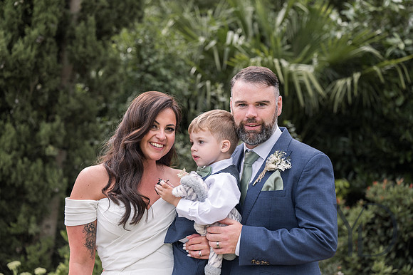 Angelique_Stuart_Notley_barn_wedding-451