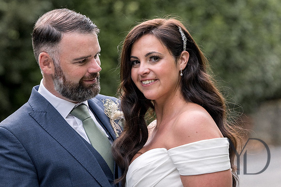 Angelique_Stuart_Notley_barn_wedding-459