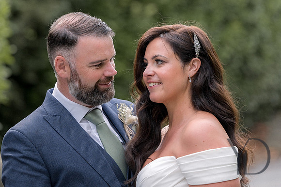 Angelique_Stuart_Notley_barn_wedding-463