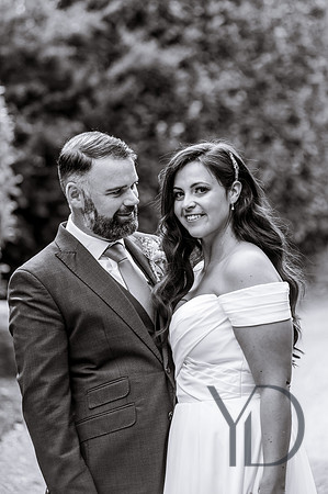 Angelique_Stuart_Notley_barn_wedding-461