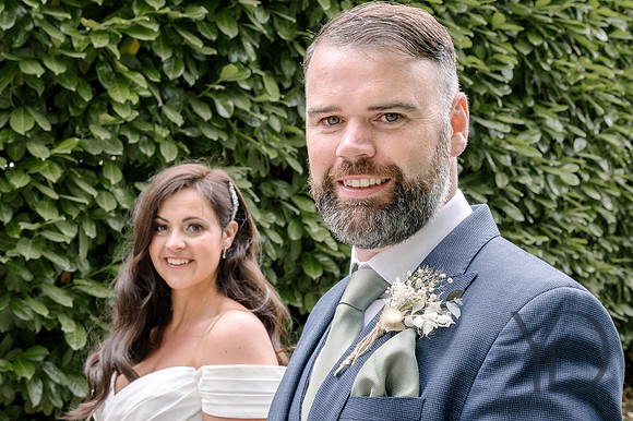 Angelique_Stuart_Notley_barn_wedding-467