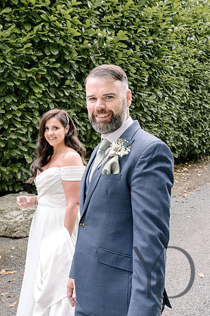 Angelique_Stuart_Notley_barn_wedding-468
