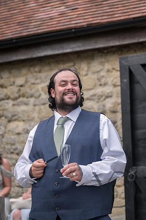 Angelique_Stuart_Notley_barn_wedding-471