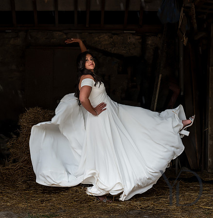 Angelique_Stuart_Notley_barn_wedding-498