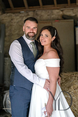 Angelique_Stuart_Notley_barn_wedding-502