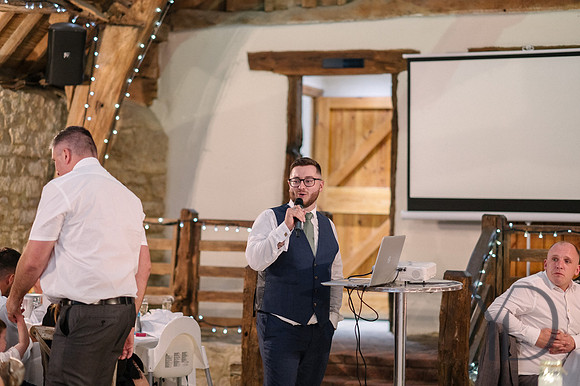Angelique_Stuart_Notley_barn_wedding-514