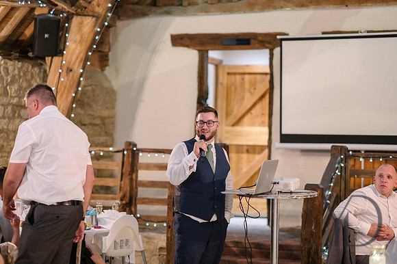 Angelique_Stuart_Notley_barn_wedding-515