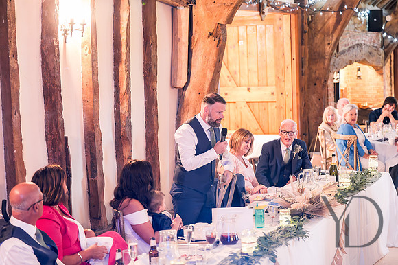 Angelique_Stuart_Notley_barn_wedding-532