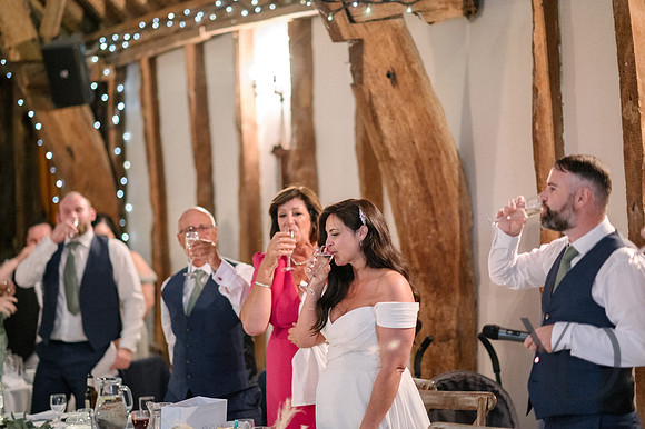 Angelique_Stuart_Notley_barn_wedding-562