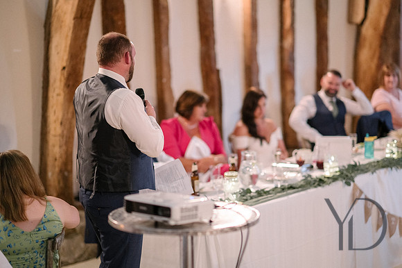Angelique_Stuart_Notley_barn_wedding-571