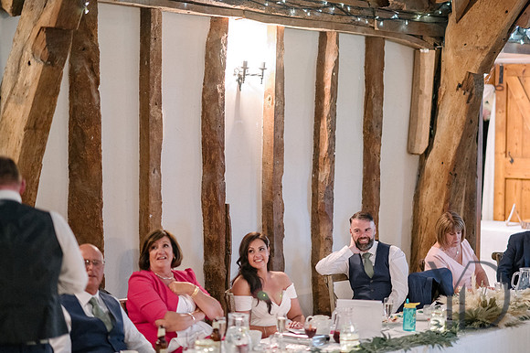 Angelique_Stuart_Notley_barn_wedding-576