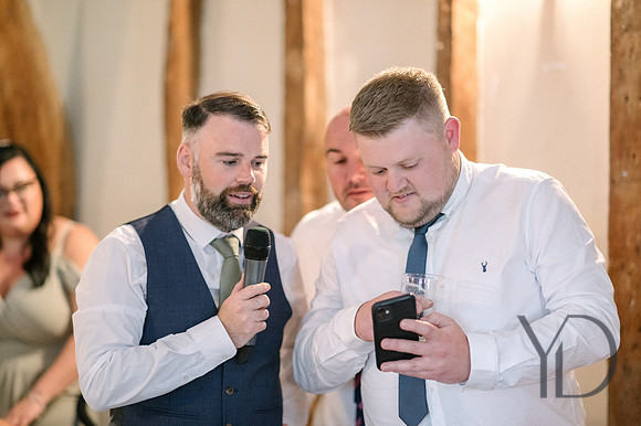 Angelique_Stuart_Notley_barn_wedding-585