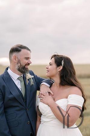 Angelique_Stuart_Notley_barn_wedding-621