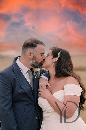 Angelique_Stuart_Notley_barn_wedding-623