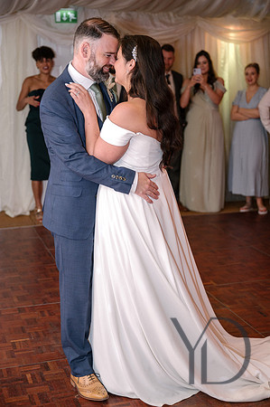 Angelique_Stuart_Notley_barn_wedding-639