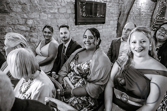 Angelique_Stuart_Notley_barn_wedding-116