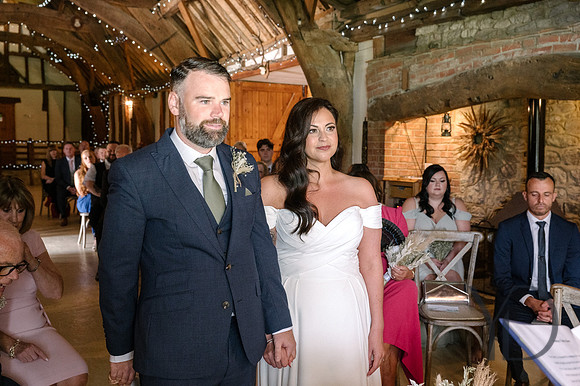 Angelique_Stuart_Notley_barn_wedding-192