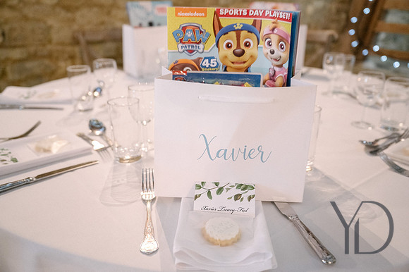 Angelique_Stuart_Notley_barn_wedding-392