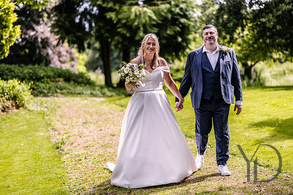 Sharon & Mark's wedding Missenden Abbey- 373