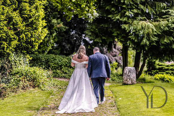 Sharon & Mark's wedding Missenden Abbey- 366