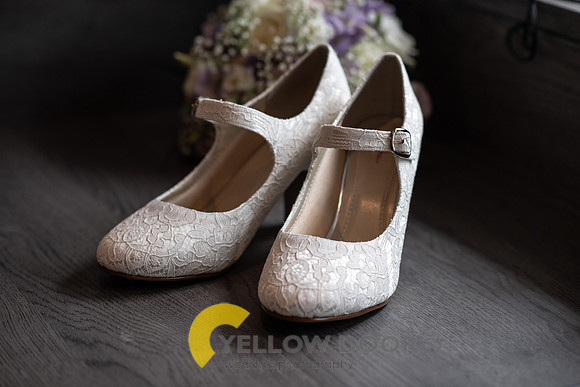Laura & Mathew Oxfordshire wedding-12