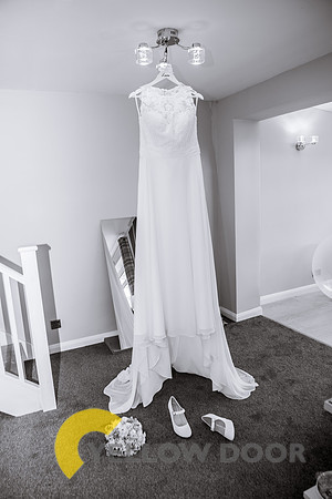Laura & Mathew Oxfordshire wedding-17