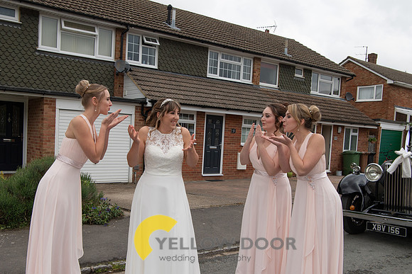 Laura & Mathew Oxfordshire wedding-34