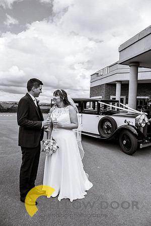 Laura & Mathew Oxfordshire wedding-204