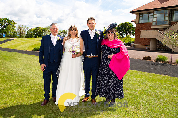 Laura & Mathew Oxfordshire wedding-232