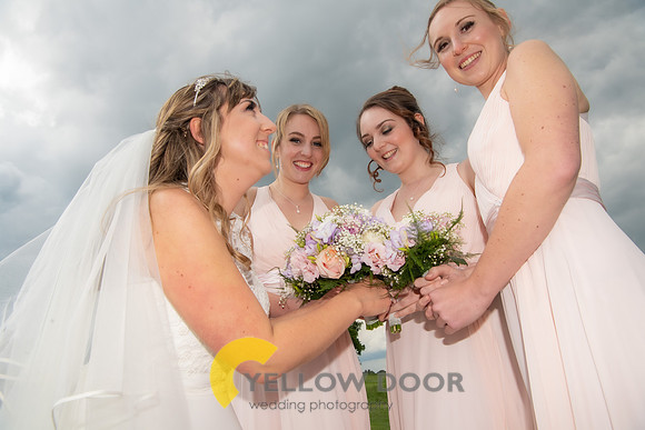 Laura & Mathew Oxfordshire wedding-245