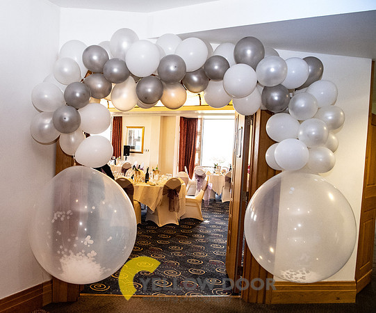 Laura & Mathew Oxfordshire wedding-282