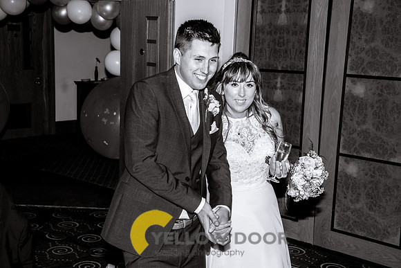 Laura & Mathew Oxfordshire wedding-297