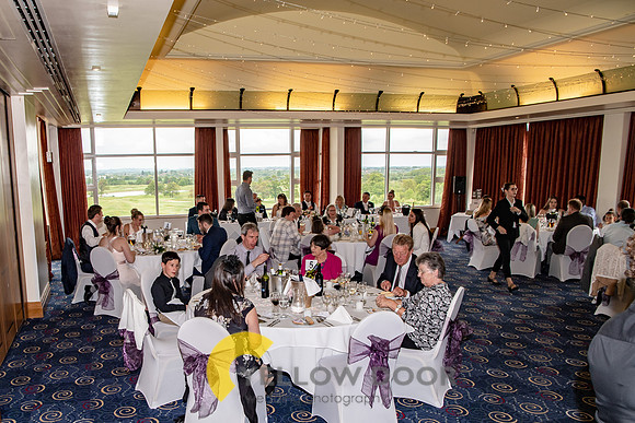 Laura & Mathew Oxfordshire wedding-303