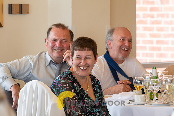Laura & Mathew Oxfordshire wedding-313