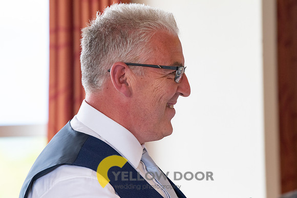 Laura & Mathew Oxfordshire wedding-316